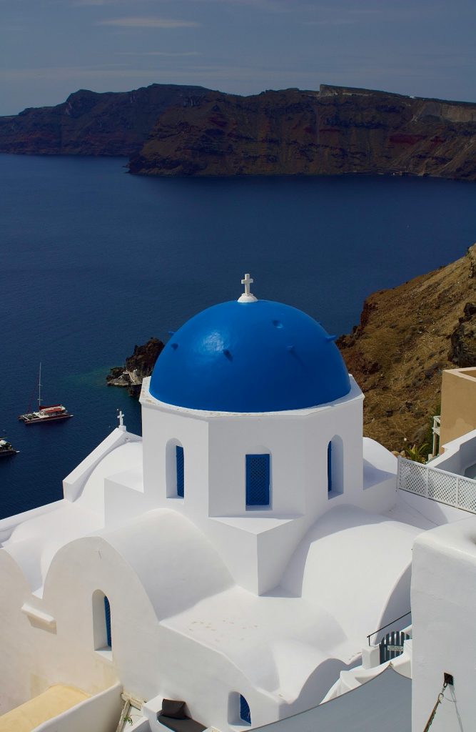La magica Santorini per il tuo viaggio di nozze